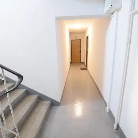 Elegant Chmielna Promenade Apartment Warsaw