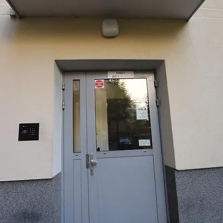 Elegant Chmielna Promenade Apartment Warschau