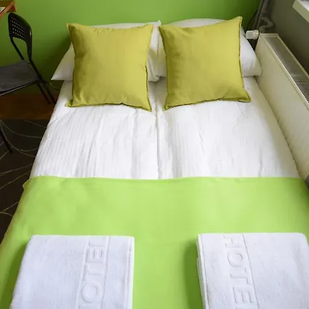 Elegant Chmielna Promenade Apartment *